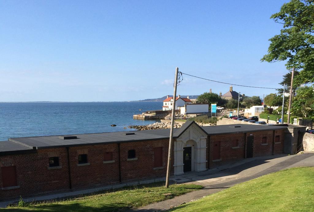 Tara Hall Accommodation Dún Laoghaire Eksteriør billede